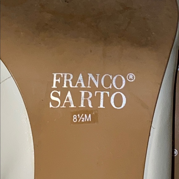 Franco Sarto Leather Round Toe Kitten Heel Pumps 8 1/2 Cream - Picture 9 of 10